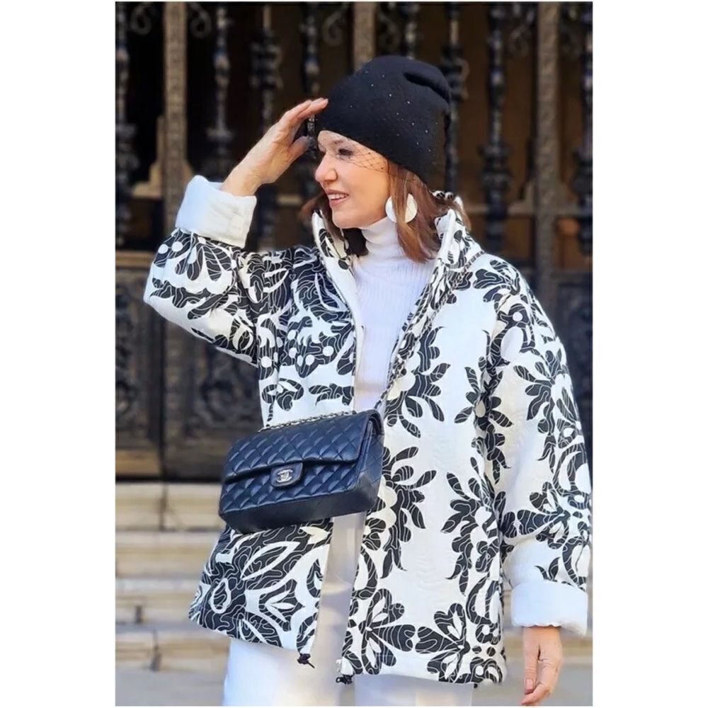 NWT Zara Blogger’s Favorite Printed Quilted Oversized Sweatshirt Jacket, Medium - Picture 12 of 16